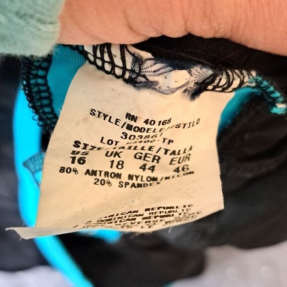 Black tankini swim top size 16 - Picture 3 of 3